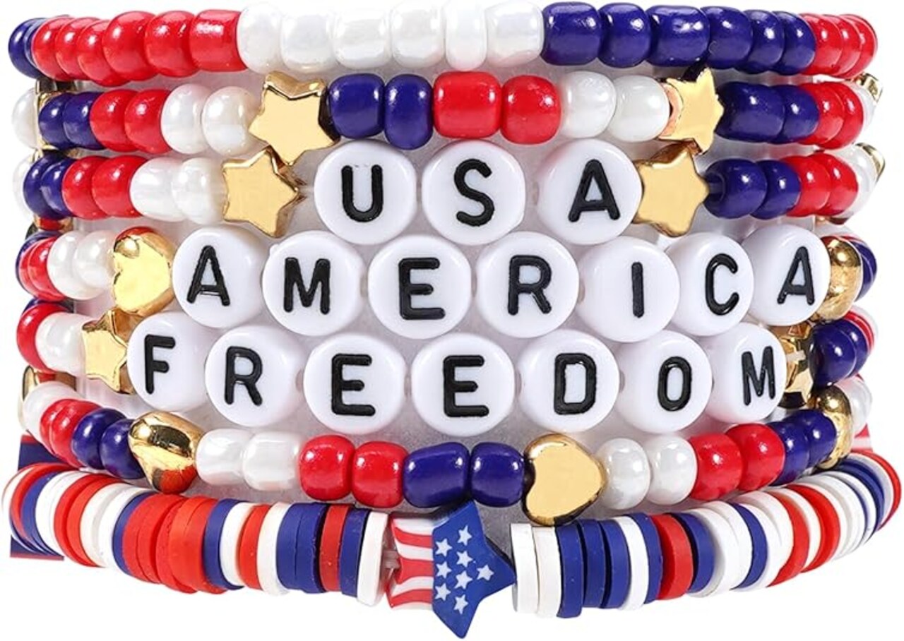 4th of July Bracelets for Women Girls America Flag Bracelets USA Red White and Blue Patriotic Stretchy Stackable Beaded Heishi Bracelet Gifts Independence Day Jewelry